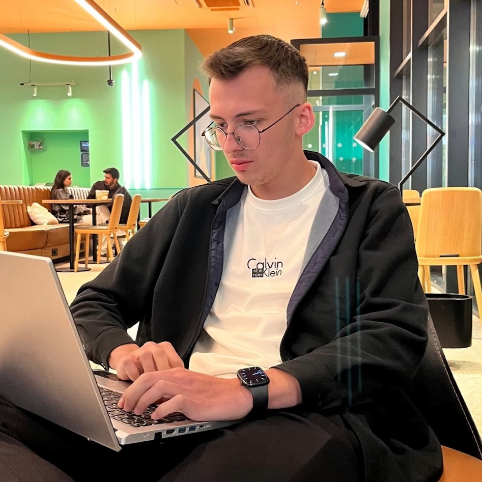 Mustafa Arda Düşova